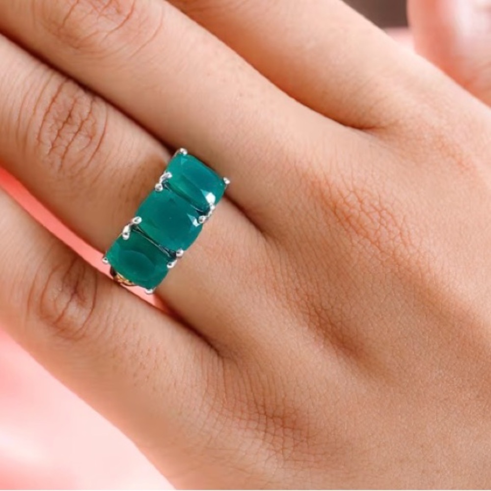 Green Onyx 3 Stone Ring